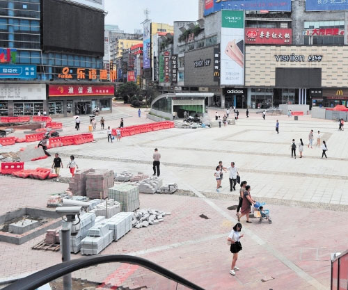 长沙步行街补锅等雕塑即将回归