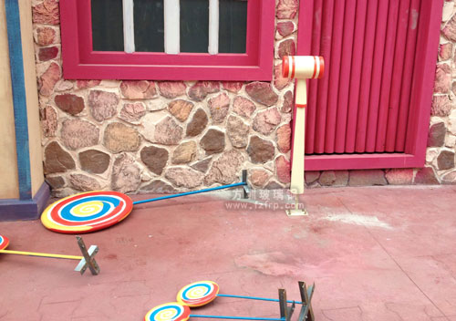 深圳景区玻璃钢卡通主题雕塑为您专业定制 深圳景区玻璃钢卡通主题雕塑为您专业定制