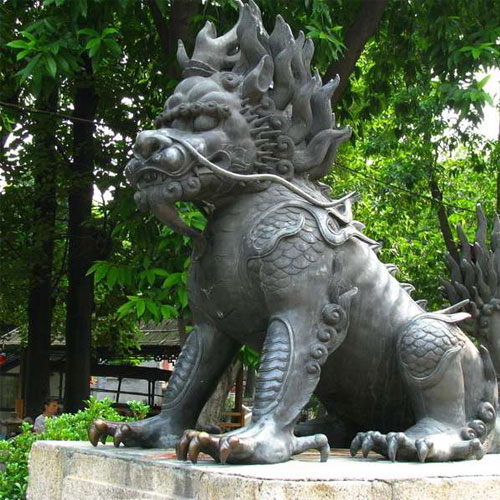 玻璃钢麒麟雕塑摆放寓意