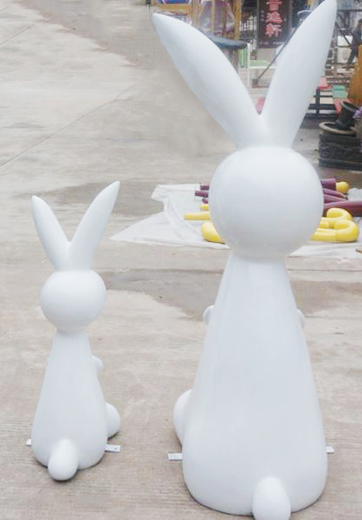 玻璃钢卡通兔子雕塑 玻璃钢卡通兔子雕塑