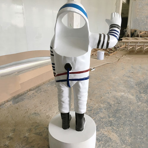 玻璃钢方圳宇航服雕塑 玻璃钢方圳宇航服雕塑