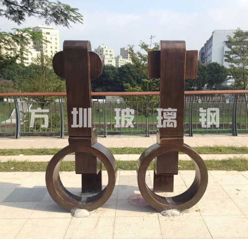 玻璃钢仿铜景观雕塑