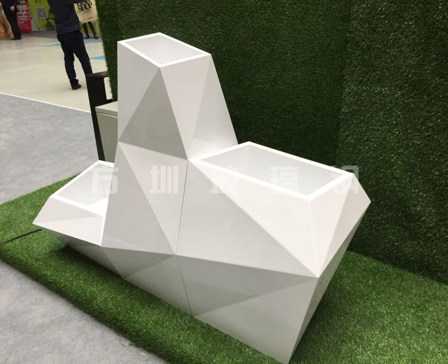 玻璃钢菱形组合花盆 玻璃钢菱形组合花盆