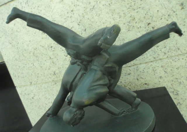 国际体育雕塑大赛在南京举行