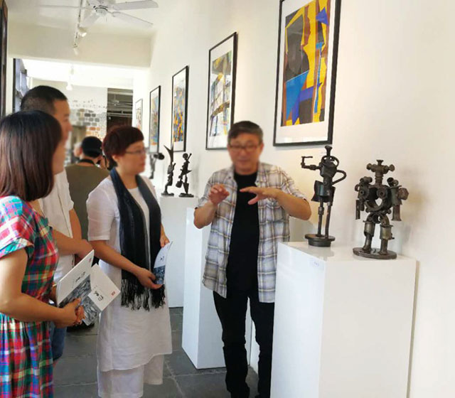 郑州展出金属雕塑艺术作品