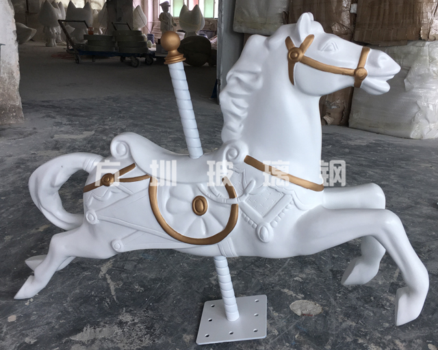玻璃钢马雕塑 玻璃钢马雕塑