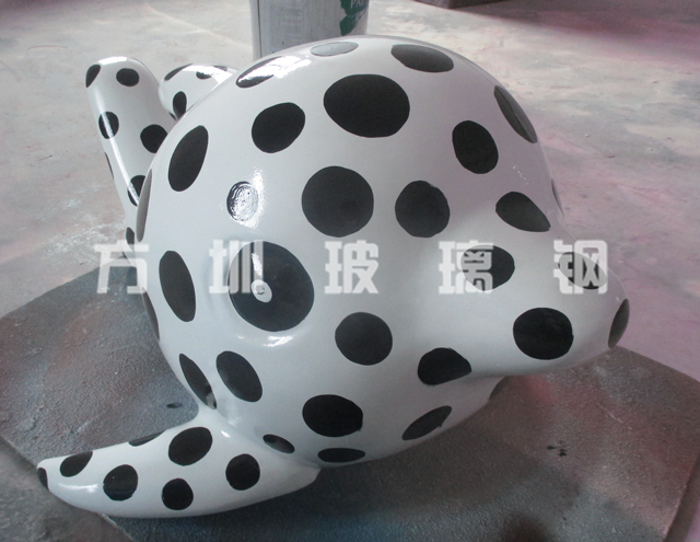 玻璃钢小海豚雕塑