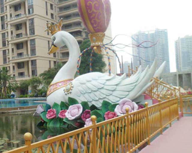 大型玻璃钢天鹅雕塑