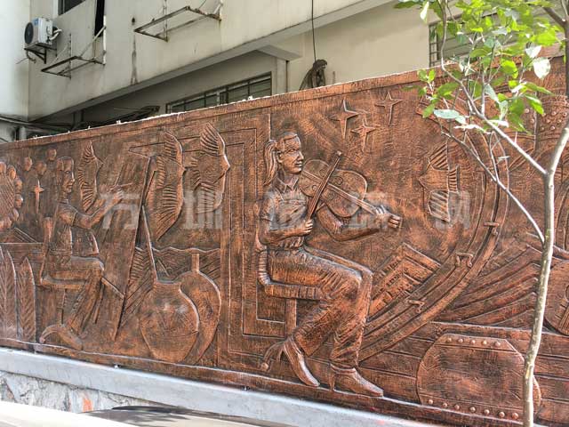 南新村定制仿黄铜玻璃钢浮雕背景墙雕塑