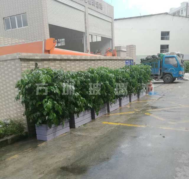 方圳为南山政府打造玻璃钢户外花箱