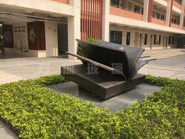玻璃钢书本造型雕塑