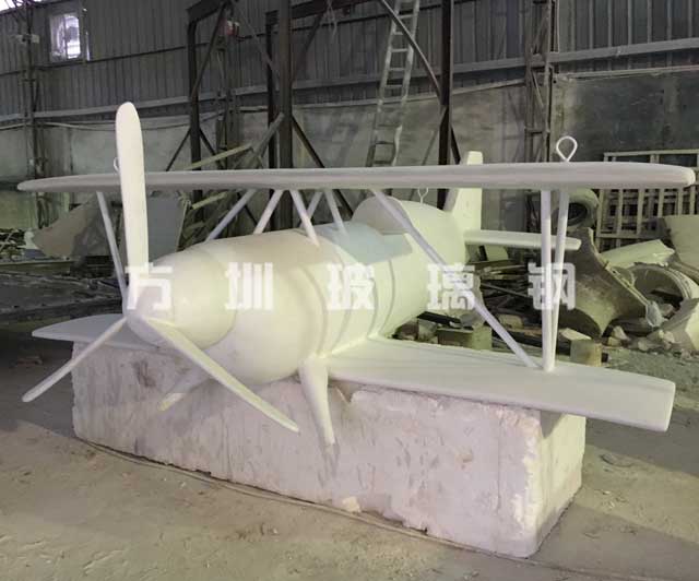 玻璃钢飞机模型雕塑 玻璃钢飞机模型雕塑