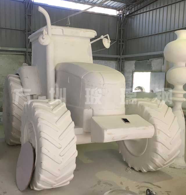 玻璃钢仿真车头雕塑 玻璃钢仿真车头雕塑