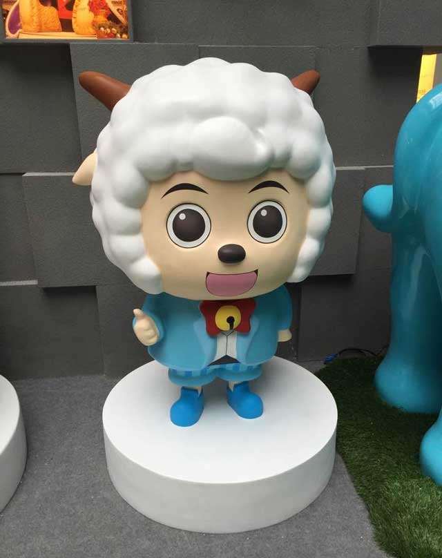 玻璃钢卡通雕塑羊 玻璃钢卡通雕塑羊