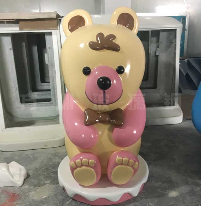 玻璃钢卡通小熊雕塑 玻璃钢卡通小熊雕塑