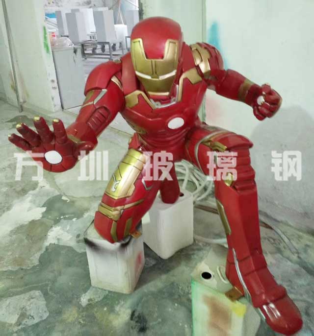 玻璃钢影视人物雕塑钢铁侠 玻璃钢影视人物雕塑钢铁侠