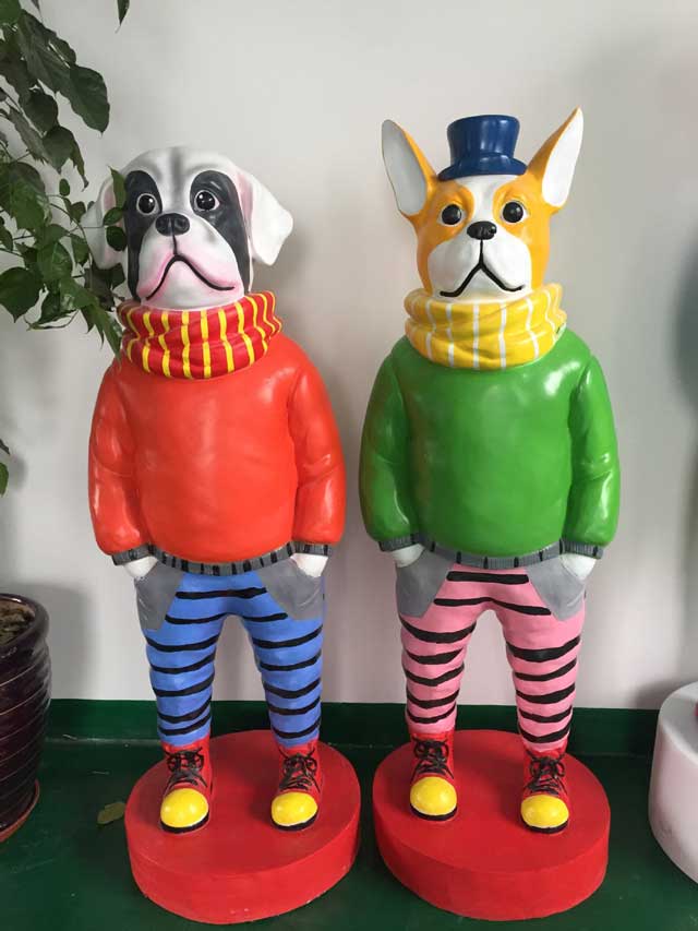 玻璃钢卡通狗雕塑 玻璃钢卡通狗雕塑