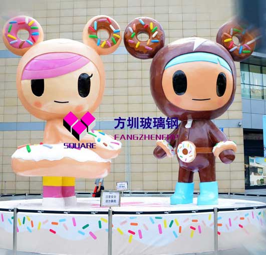 铸铜雕塑与玻璃钢雕塑的区别