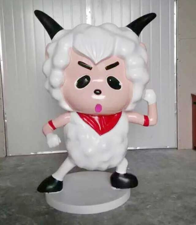 玻璃钢卡通羊雕塑 玻璃钢卡通羊雕塑