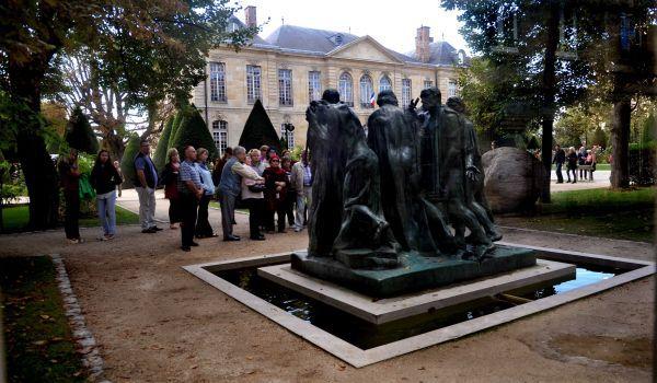 罗丹雕塑与中国园林相结合？港媒：法国艺术寻求“落地”中国