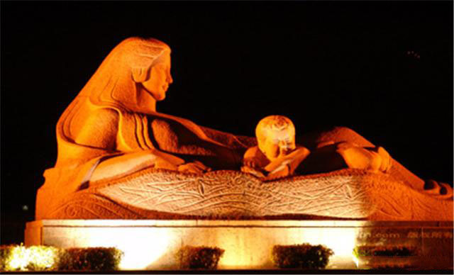 甘肃的美之兰州黄河母亲碑，黄河的雕塑艺术品中最漂亮的一尊！