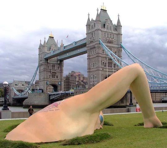 玻璃钢城市雕塑作品