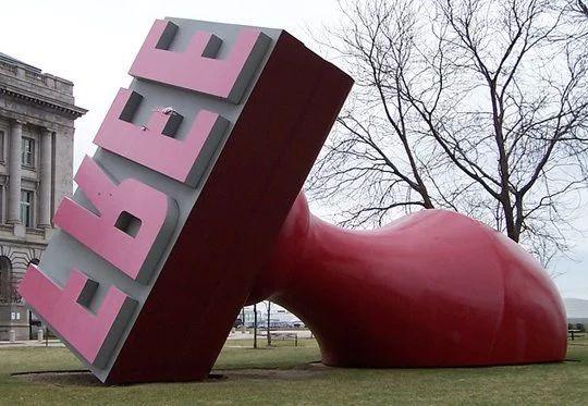 玻璃钢城市雕塑作品