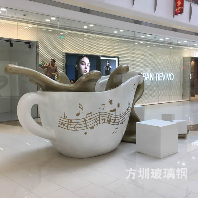 商场美陈领域的材料之王既然是玻璃钢