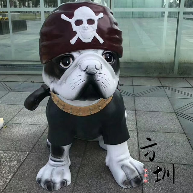 玻璃钢雕塑的装饰性和优势