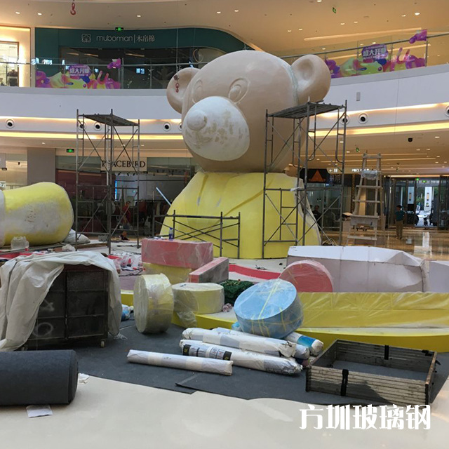 商场玻璃钢雕塑厂家定制