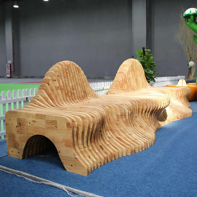 山峰款木质切片椅子