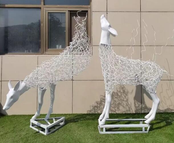 不锈钢丝制作抽象艺术鹿雕塑