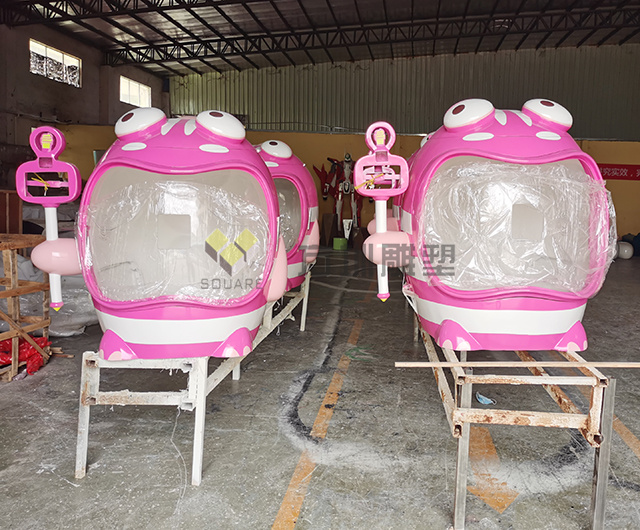 玻璃钢机器人餐饮车模型