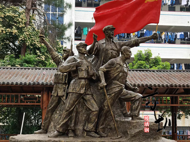 仿铜抗日战争玻璃钢人物雕塑