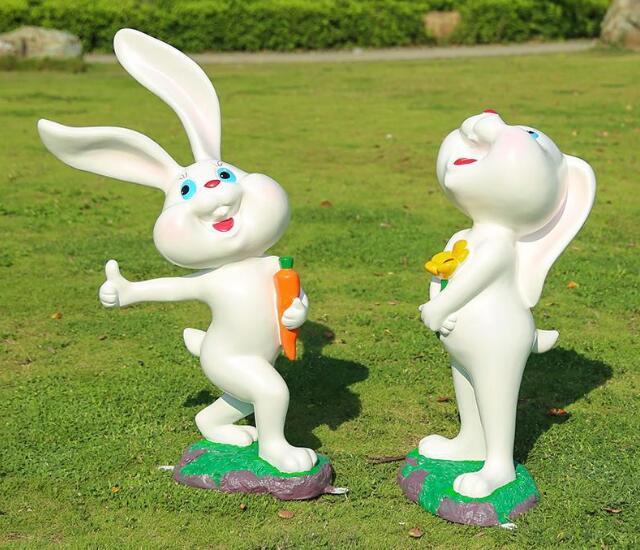 户外景观可爱玻璃钢兔子卡通雕塑