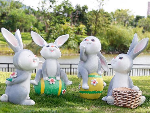 户外玻璃钢卡通兔子雕塑摆件