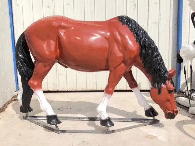 玻璃钢雕塑加工定制厂家