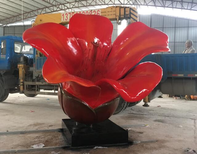 大型玻璃钢木棉花雕塑太惊艳了