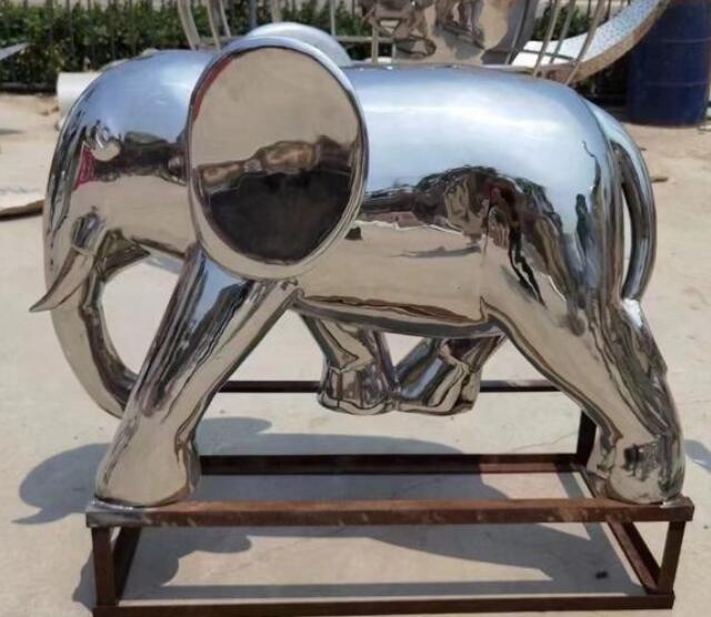 不锈钢雕塑锻造工艺流程