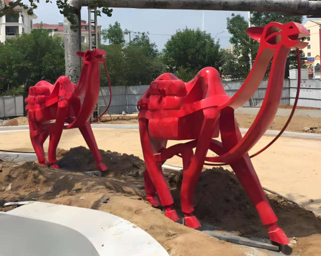 户外抽象景观玻璃钢骆驼定制