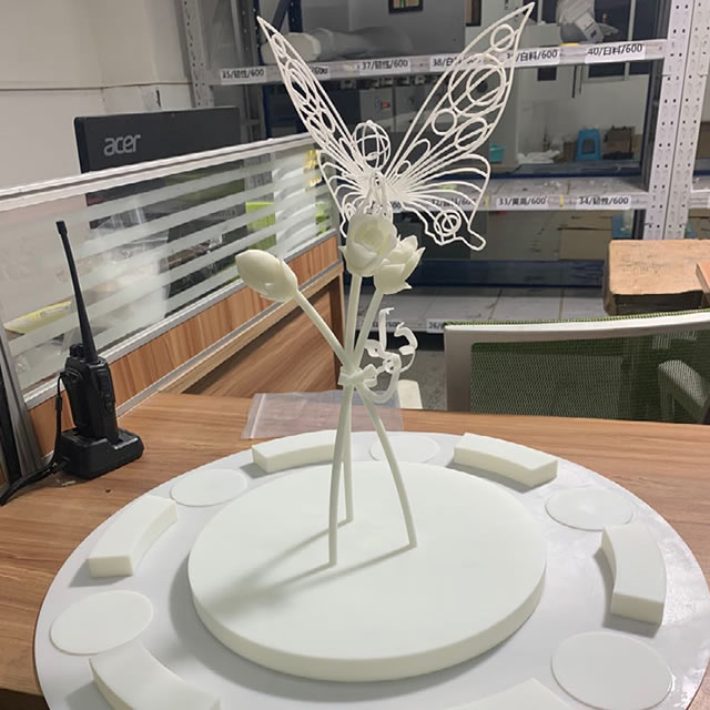 购物商场不锈钢七彩蝴蝶雕塑