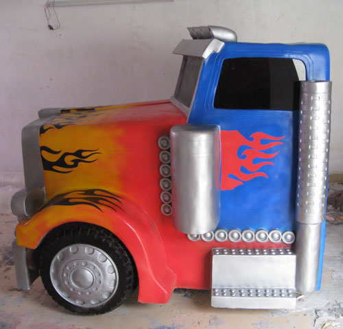 卡通玻璃钢车壳