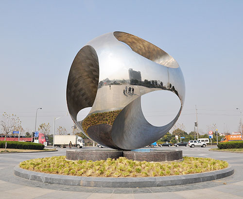 广场不锈钢球形抽象雕塑