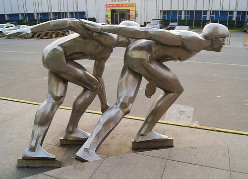 体育馆滑冰不锈钢雕塑