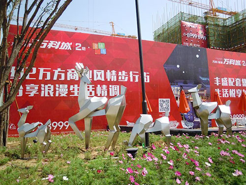 深圳不锈钢动物雕塑