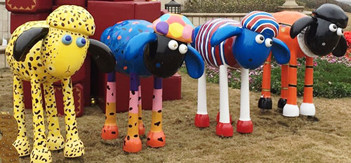 城市玻璃钢彩绘雕塑