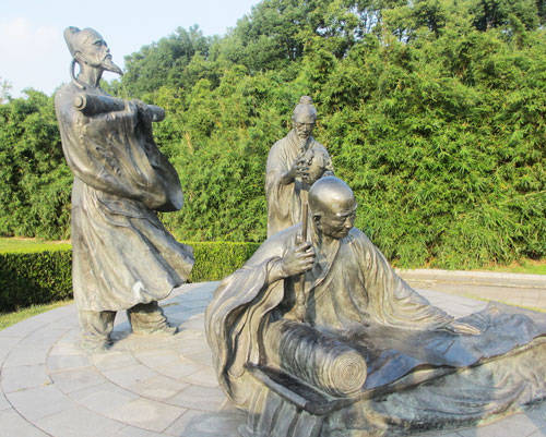 玻璃钢人物景区肖像雕塑