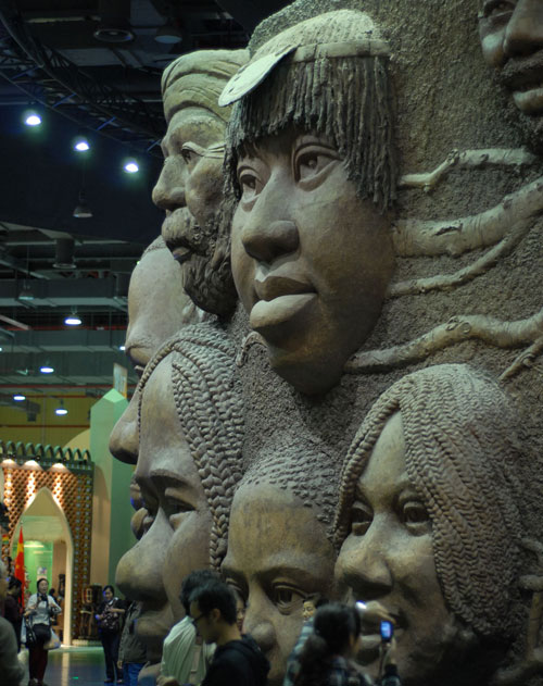 小区雕塑案例图片