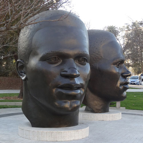 城市广场肖像雕塑