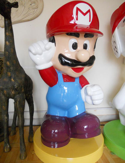 玻璃钢游戏人物圆雕雕塑